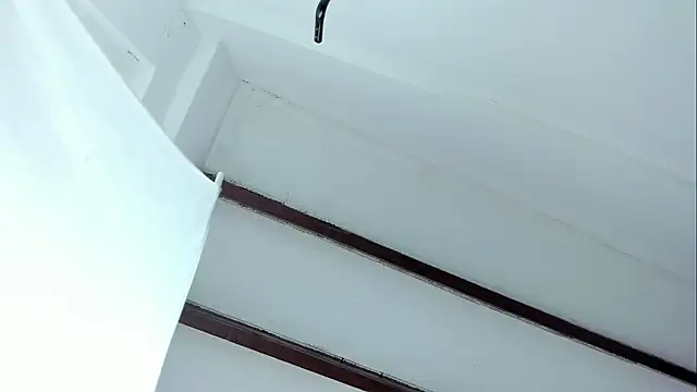 Snapshot of Oriana_Guzman chatting on 01-15-25, 10:06 Oriana Guzman online show from 01-15-25, 10:06