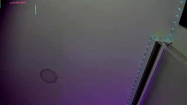 Oriana Guzman online show from 02-18-26, 12:17