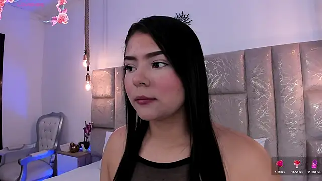 Snapshot of Oriana_Guzman chatting on 06-27-26, 12:59 Oriana Guzman online show from 06-27-26, 12:59
