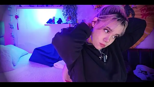 albaismynameX online show from 02-26-26, 12:15