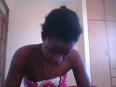 hotgal1112 online show from 09-29-25, 11:48