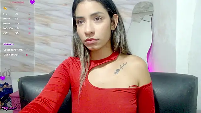 Snapshot of mariana_190 chatting on 02-20-25, 03:01 mariana 190 online show from 02-20-25, 03:01