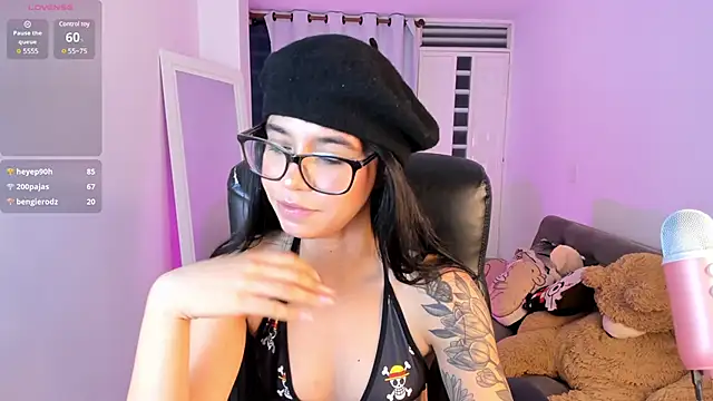 Snapshot of i_babbyyyy chatting on 01-05-25, 08:22 i babbyyyy online show from 01-05-25, 08:22