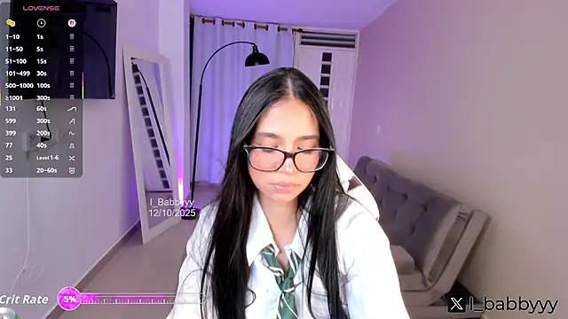 Snapshot of i_babbyyyy chatting on 10-13-25, 01:38 i babbyyyy online show from 10-13-25, 01:38