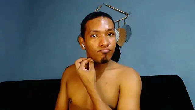 Grandeygruesa1 online show from 12-31-24, 03:09