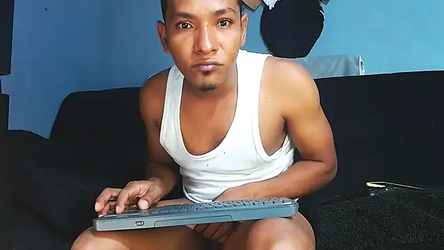 Grandeygruesa1 online show from 11-01-25, 03:19