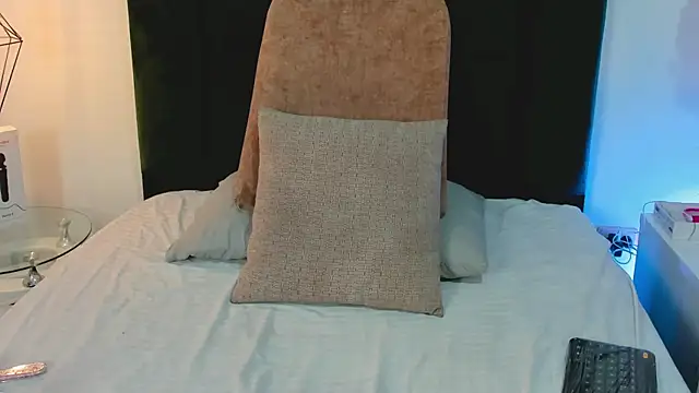 MirandaRoxx online show from 01-31-25, 06:03