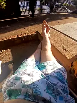 Snapshot of braza66 chatting on 02-09-25, 10:20 braza66 online show from 02-09-25, 10:20