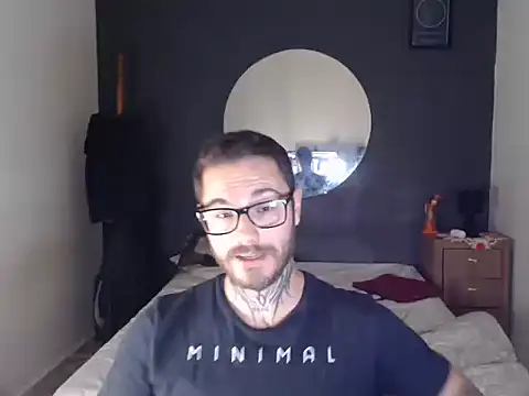 clark r online show from 11-25-25, 01:05