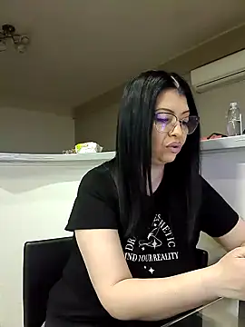 Milf Abigail online show from 03-19-25, 02:27