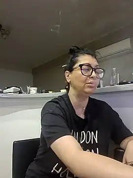 Milf Abigail online show from 09-20-25, 03:29