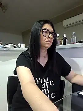 Milf Abigail online show from 09-21-25, 01:29