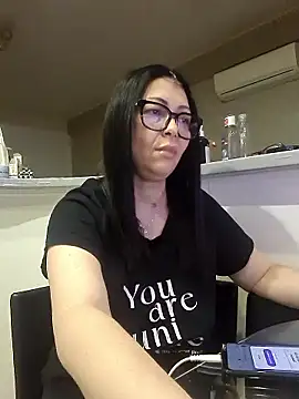 Milf Abigail online show from 01-08-26, 01:52