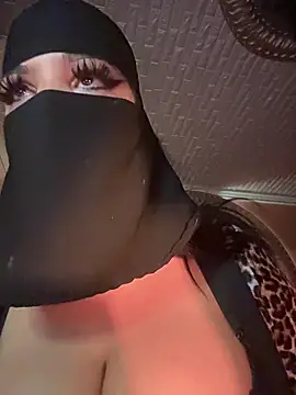 Snapshot of ORLA86 chatting on 10-04-25, 07:56 ORLA86 online show from 10-04-25, 07:56