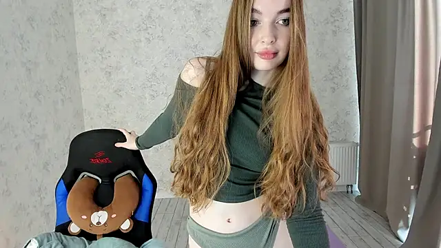 LissaCain online show from 02-23-25, 05:56