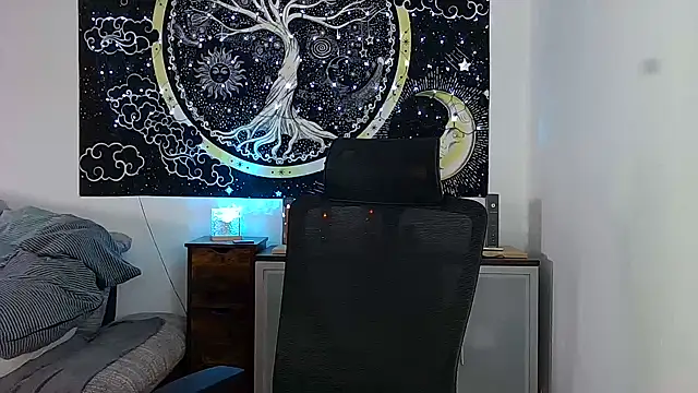 Snapshot of SexxyLiviaa chatting on 03-16-26, 05:55 SexxyLiviaa online show from 03-16-26, 05:55