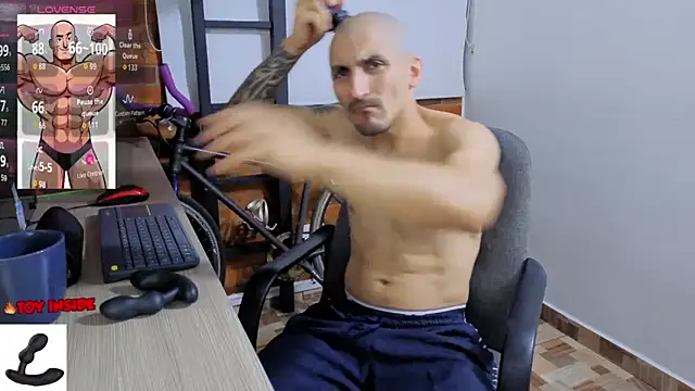 Marck Muscle online show from 05-15-26, 12:06