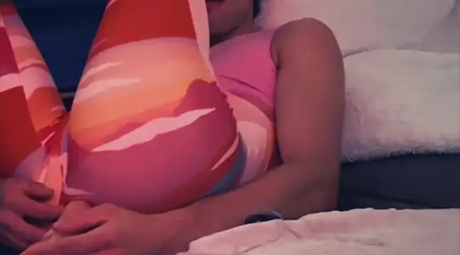 BodyandlegginLover online show from 01-24-25, 11:48