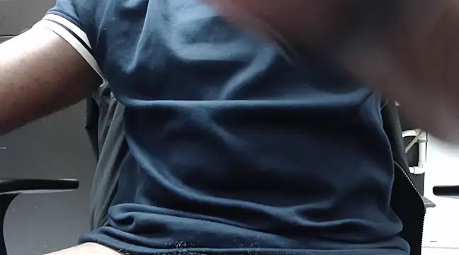 Snapshot of thkbigbrnmeat4f chatting on 03-05-25, 05:08 thkbigbrnmeat4f online show from 03-05-25, 05:08