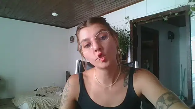 SweetyBabyDemon online show from 01-14-26, 01:17