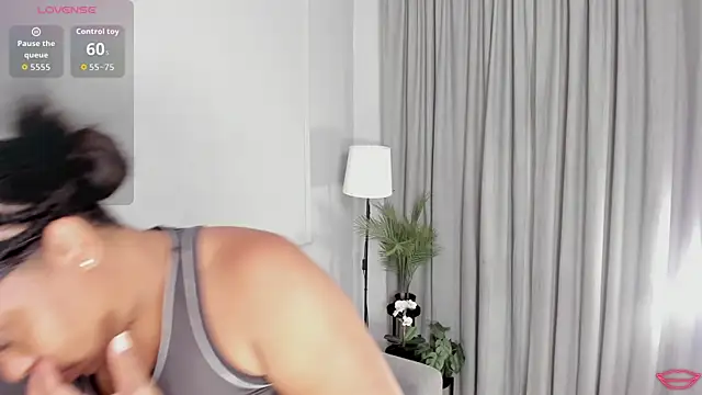 BrianaHazel online show from 04-07-26, 07:47