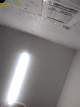 Snapshot of Isaanegrito chatting on 12-01-25, 03:28 Isaanegrito online show from 12-01-25, 03:28