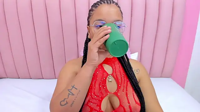 ISABELLA 020 online show from 03-17-25, 11:42