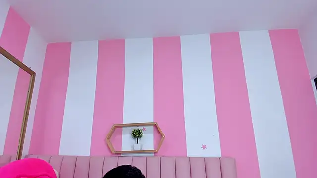 ISABELLA 020 online show from 02-02-26, 12:26