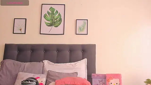 Snapshot of Andrea_flow chatting on 01-16-25, 07:41 Andrea flow online show from 01-16-25, 07:41