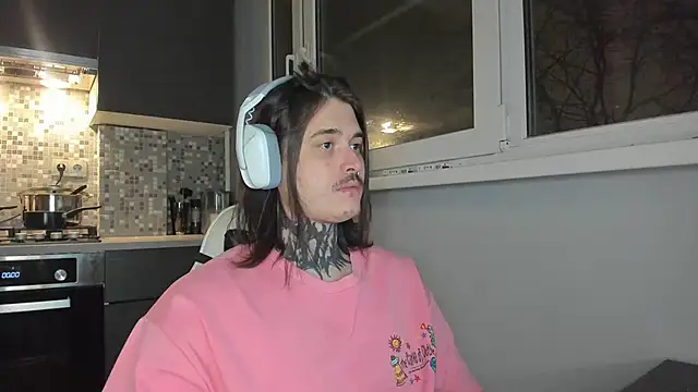 Snapshot of _torfin_ chatting on 12-22-24, 05:53 torfin online show from 12-22-24, 05:53