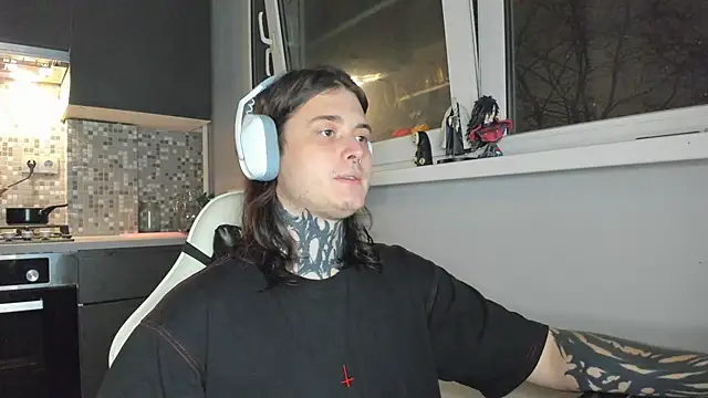 Snapshot of _torfin_ chatting on 03-03-25, 08:00 torfin online show from 03-03-25, 08:00