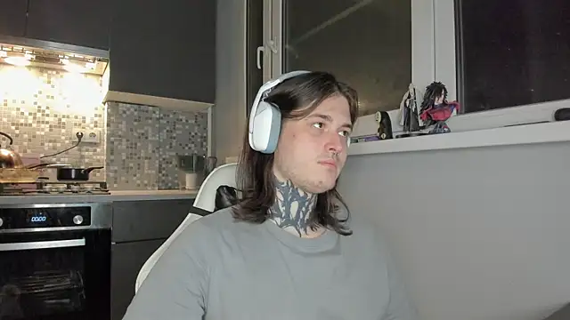 Snapshot of _torfin_ chatting on 03-16-25, 10:20 torfin online show from 03-16-25, 10:20