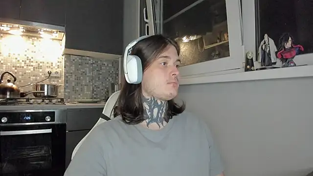 Snapshot of _torfin_ chatting on 03-22-25, 02:05 torfin online show from 03-22-25, 02:05