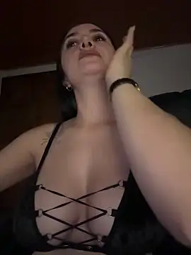 preetypeach online show from 12-24-24, 04:22