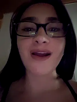 preetypeach online show from 03-04-25, 01:01