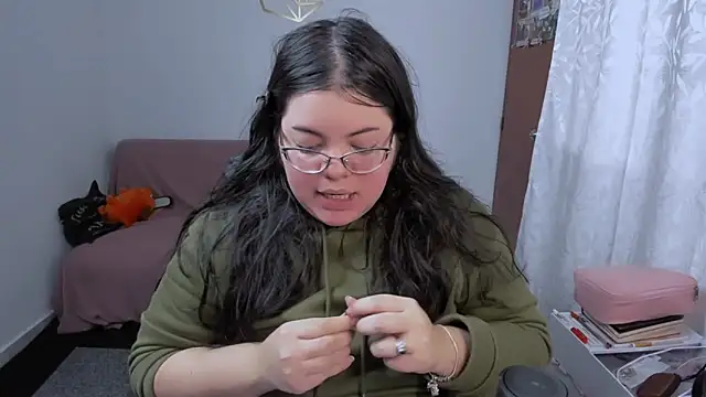 Aria Fullbuster online show from 02-10-26, 09:41