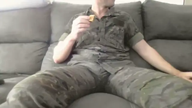 militar guapo online show from 02-04-26, 10:43