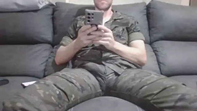 militar guapo online show from 02-13-26, 06:15