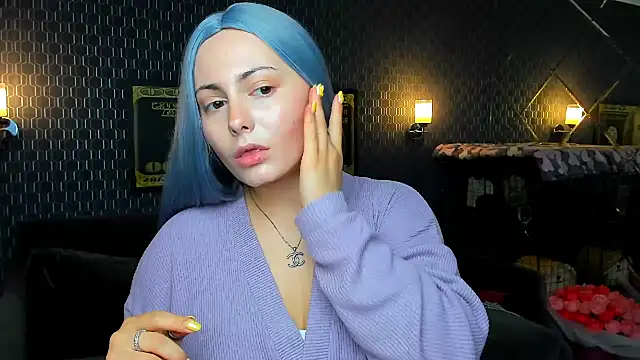 Snapshot of _extraterrestrial_ chatting on 10-16-25, 02:51  extraterrestrial  online show from 10-16-25, 02:51