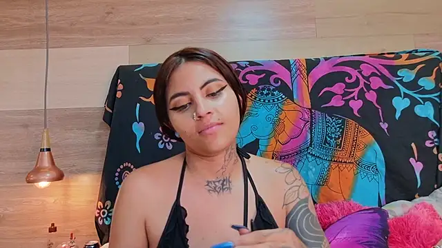 Cori Paige online show from 12-22-25, 11:13