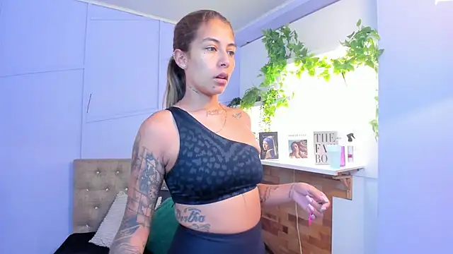 Georgina-coule online show from 03-18-26, 01:03