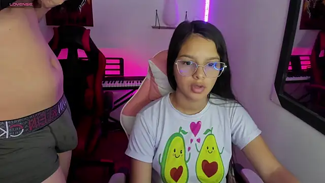 jessi and boy online show from 03-04-26, 03:40