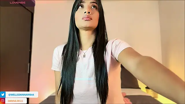 Dannawells online show from 10-15-25, 10:26