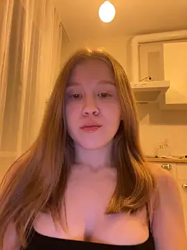 Eva Weyne online show from 12-14-25, 06:34