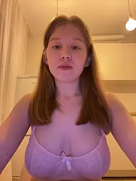 Eva Weyne online show from 04-13-26, 08:25