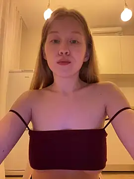 Snapshot of Eva_Weyne chatting on 05-30-26, 10:07 Eva Weyne online show from 05-30-26, 10:07