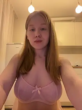 Snapshot of Eva_Weyne chatting on 05-31-26, 09:38 Eva Weyne online show from 05-31-26, 09:38