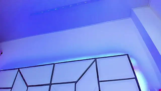 SarayRoyse online show from 02-04-25, 07:11