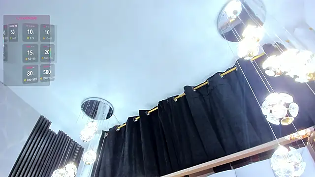 SarayRoyse online show from 10-16-25, 07:37