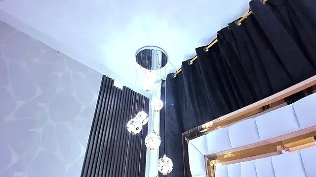 SarayRoyse online show from 03-30-26, 07:48